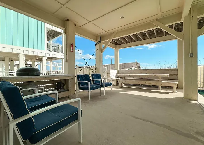 Holiday home Pineapple Paradise By Gsvr - Stunning Beachfront Escape With Heated Pool - Free Activities And Golf *