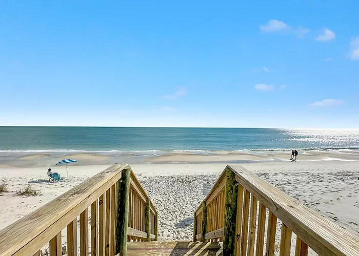 Pineapple Paradise By Gsvr - Stunning Beachfront Escape With Heated Pool - Free Activities And Golf * Gulf Shores